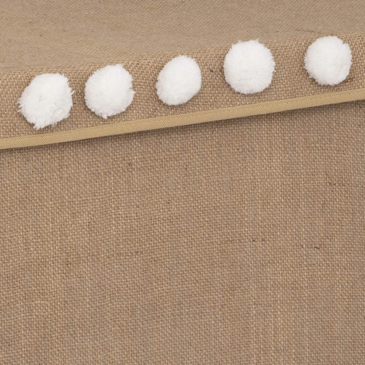 Caixa de brinquedos em tecido não tecido com pompons