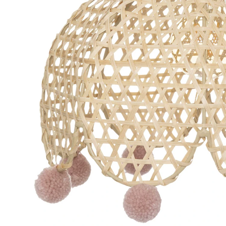 Suspension cloche avec pompons