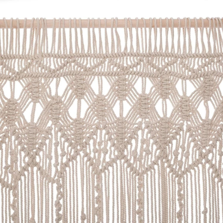 Cortina de arame em macramé