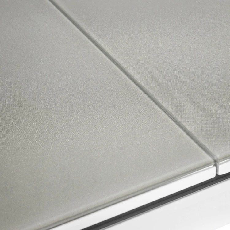 Mesa rectangular y extensible para 6/8 personas