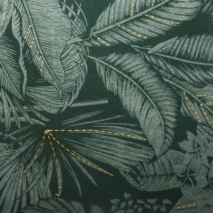 Funda de cojín con flecos y estampado tropical