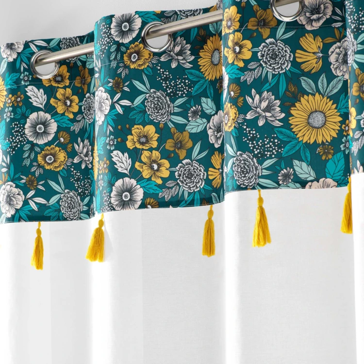 Tecido transparente jateado com estampado floral
