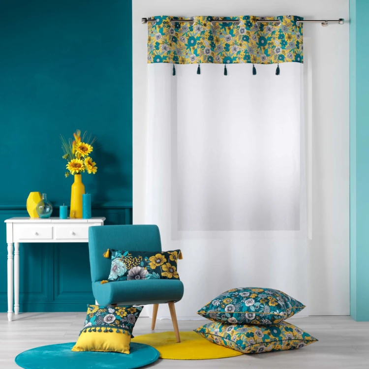 Tecido transparente jateado com estampado floral