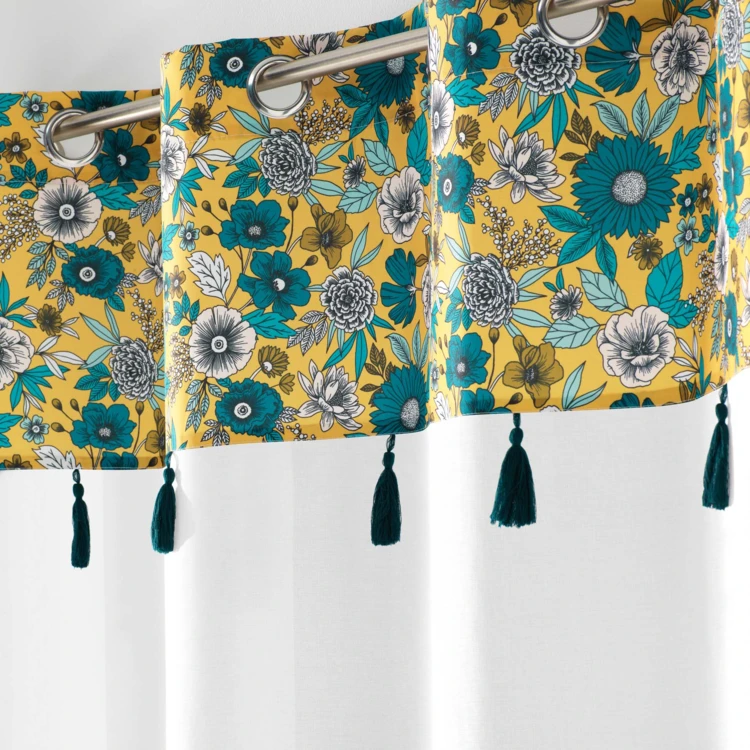Tecido transparente jateado com estampado floral