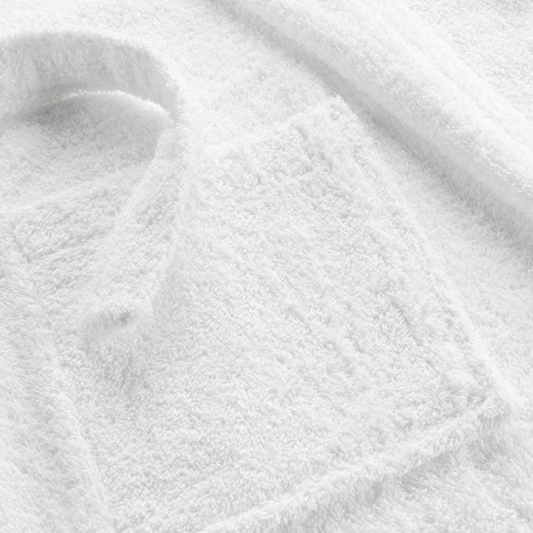 Albornoz liso con cuello chal