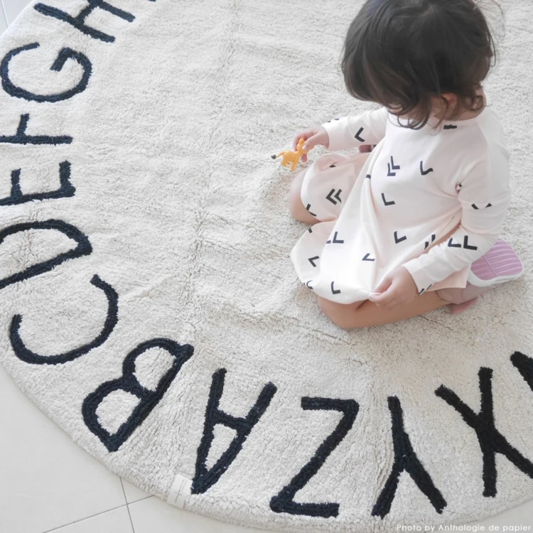 Tapis lavable rond alphabet ABC
