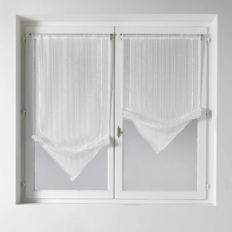 Par de cortinas transparentes com pontas e fios de lurex