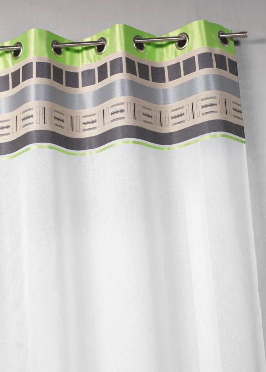 Vorhang mit High-Design-Vorsatzschale