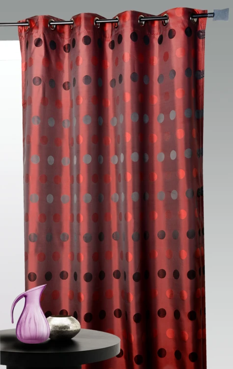 Cortina jacquard com bolinhas tom sobre tom