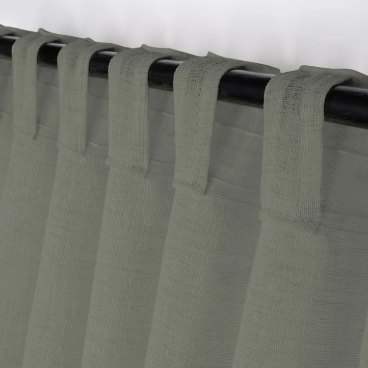 Plain sheer with concealed loops