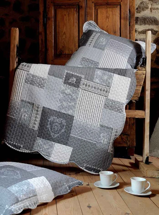Boutis e federe con stampa romantica patchwork
