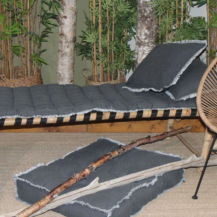 Matelas bain de soleil frangé