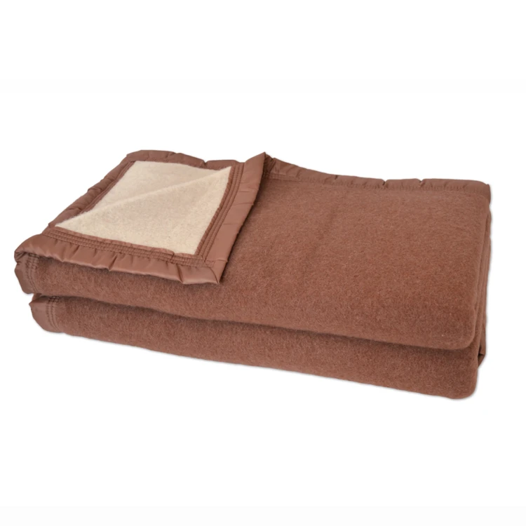 Deken van 100% zuiver scheerwol 500g/m²