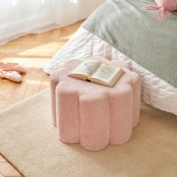 Pouf fleur en tissu décoratif