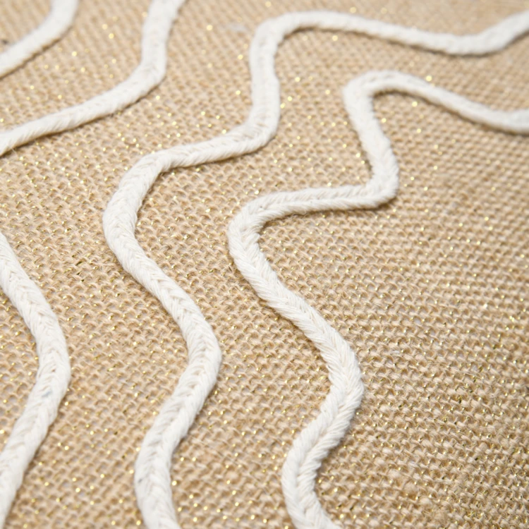 Coussin beige  rectangulaire avec relief