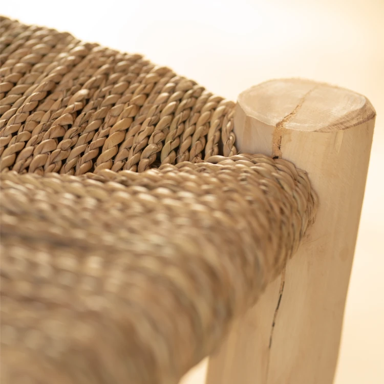 Silla infantil de madera de laurel y doum
