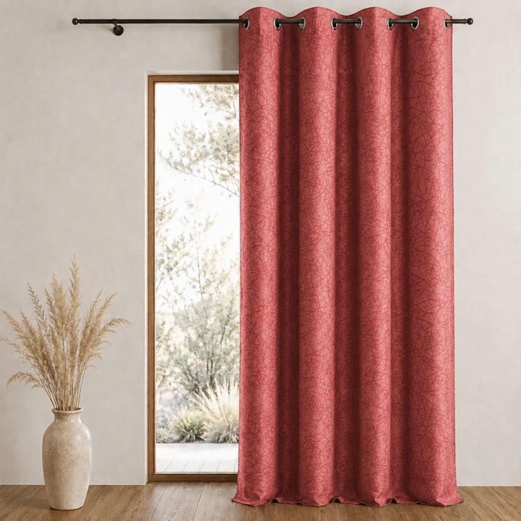 Cortina opaca em jacquard com estampados e riscas verticais