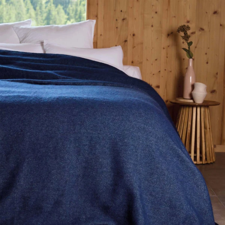 Plaid ou couverture chaude laine et mohair