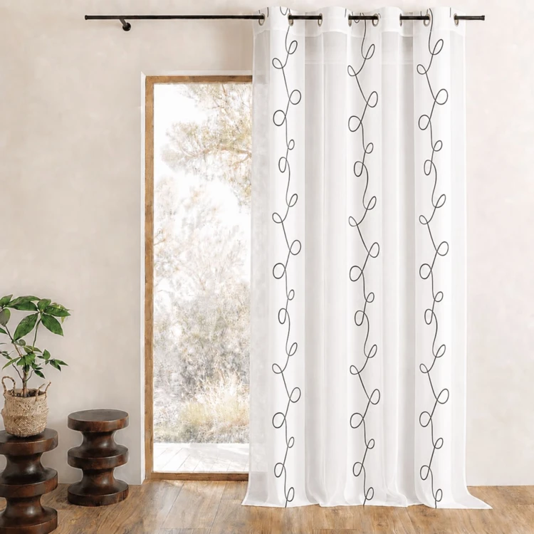 Voile de organza estampado de rayas e hilos