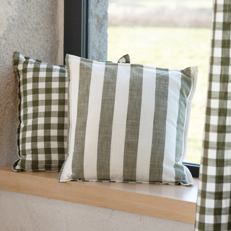 Copricuscino 100% cotone double-face a righe e percalle LOURMARIN