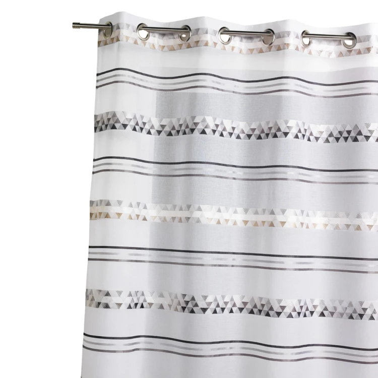 Cortina de jacquard com riscas geométricas