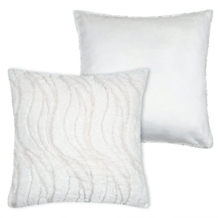Coussin imitation fourrure vagues
