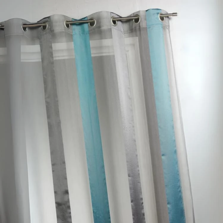 Bicolore con strisce verticali