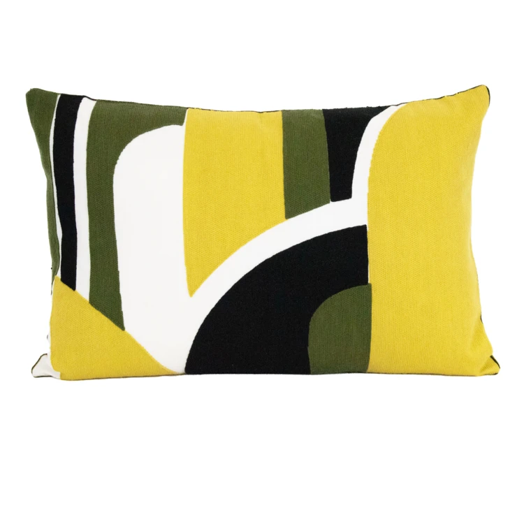 Coussin brodé en relief motif abstrait