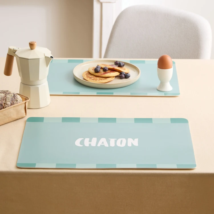 Set de table rectangulaire avec inscription Chaton