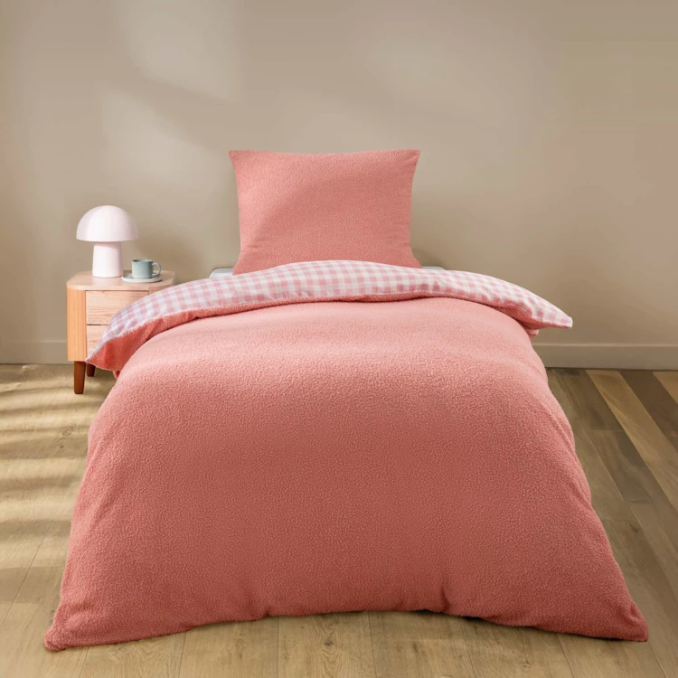 Set da letto a 2 pezzi in pile con risvolto a quadri: copriletto + federa