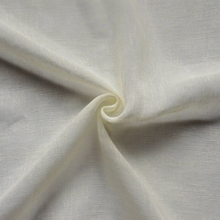 Cortinas de crivo com ilhós