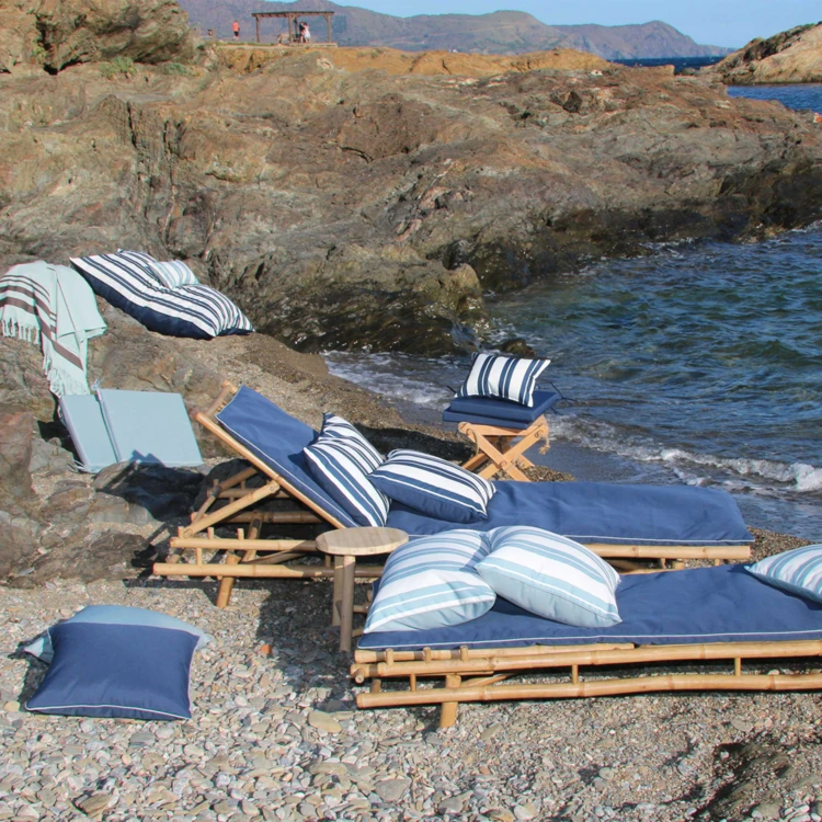 Strandmatratze mit Streifen für draußen