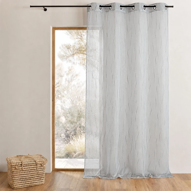 Cortina de organza gris con bordado de ramitas