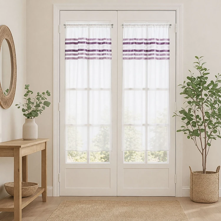 Par de cortinas de rayas horizontales