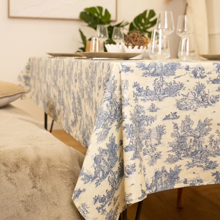 Mantel rectangular plastificado con estampado Toile de Jouy