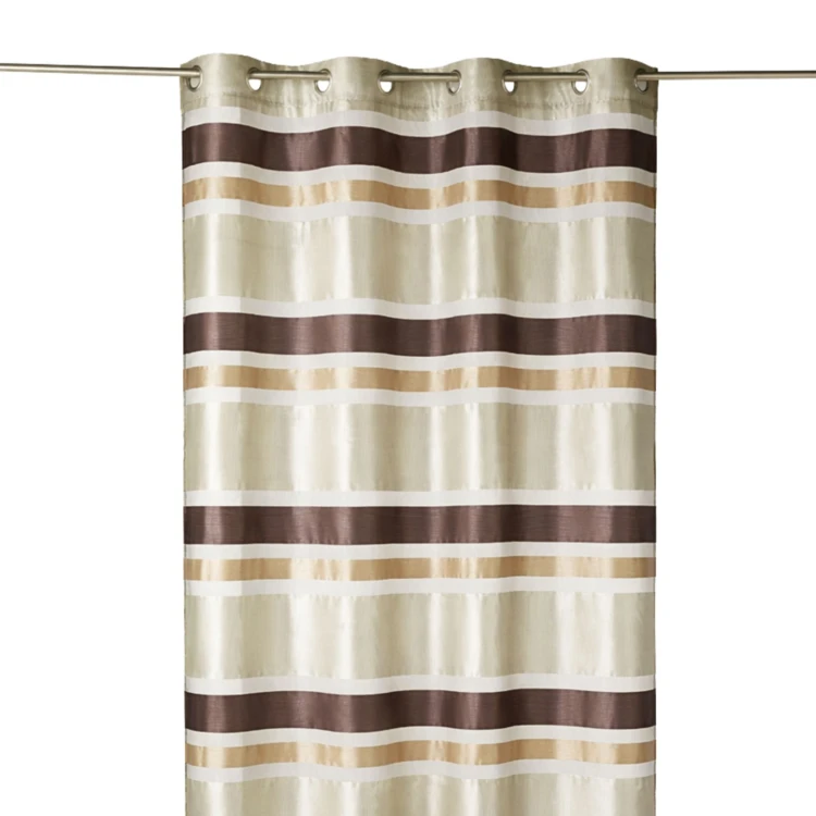 Farbiger Organza-Vorhang mit horizontalen Streifen