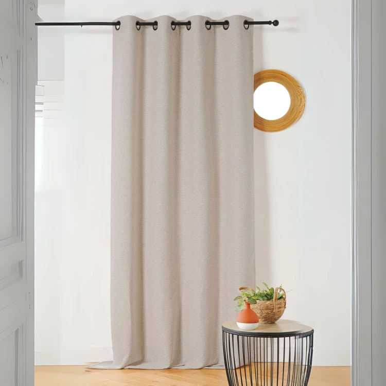 Vorhang mit strukturierter Bouclé-Optik