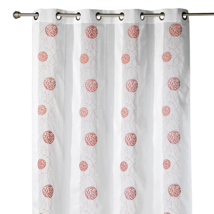 Cortina de organza bordada com motivos redondos