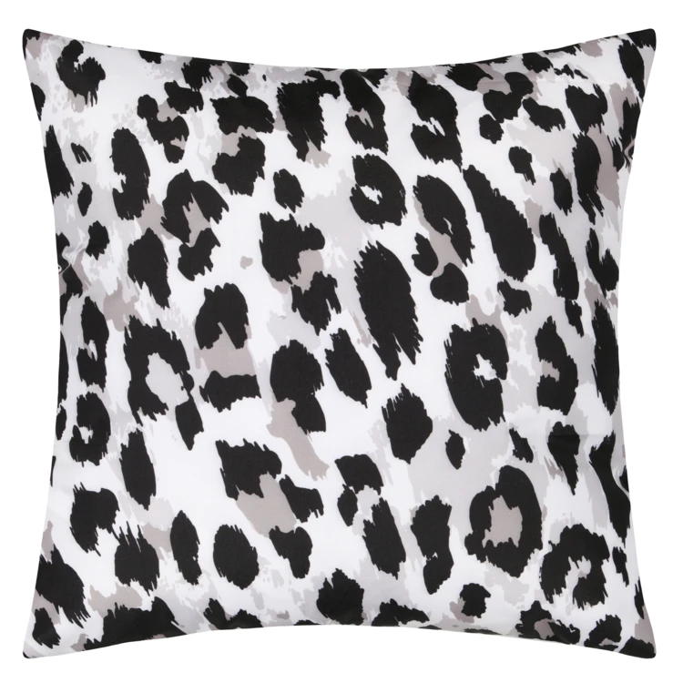 Coussin motif léopard