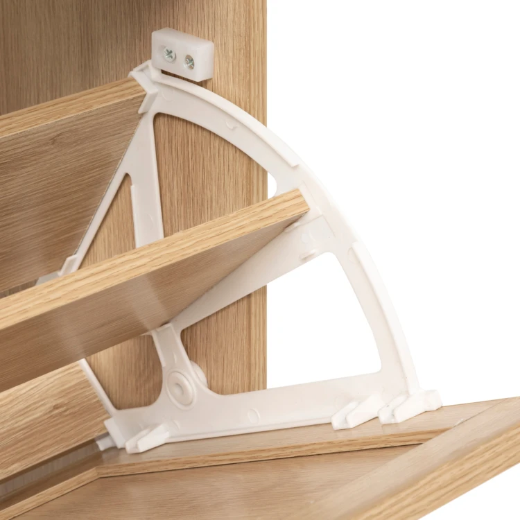 Schuhschrank mit 3 Klappen und Geflechtfronten