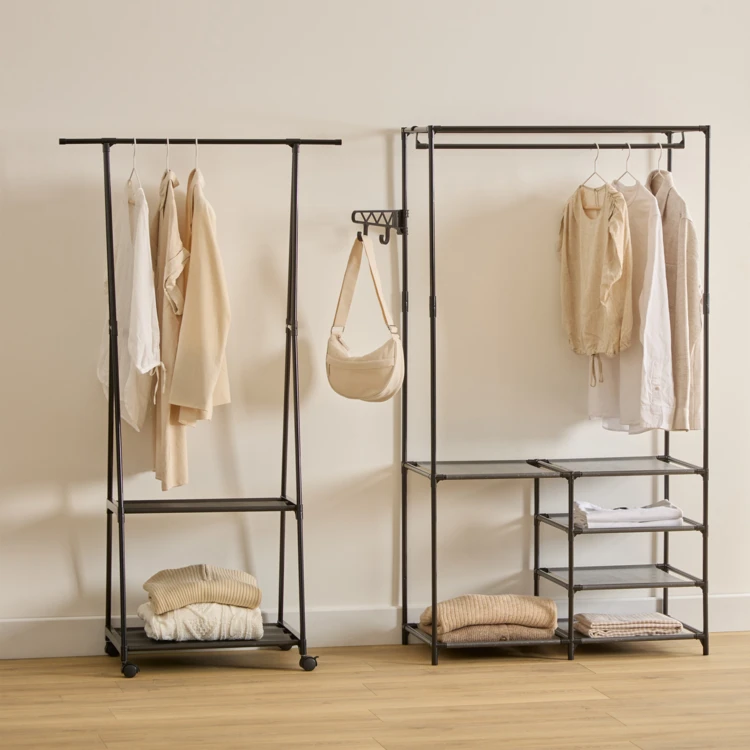 Standgarderobe mit Kleiderstange und Ablagefächern
