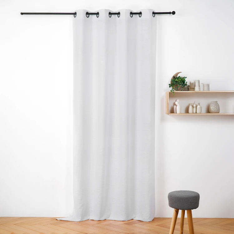 Fantasie-Voilestoff mit flauschigem Effekt