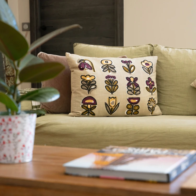 Coussin motif fleur design