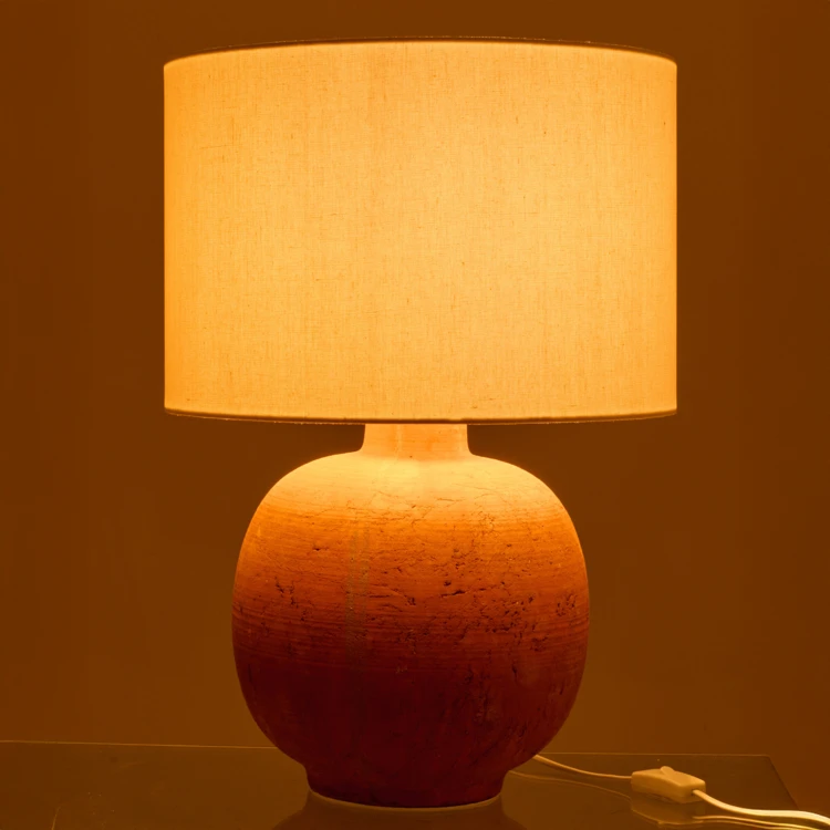 Runde Tischlampe aus Töpferware