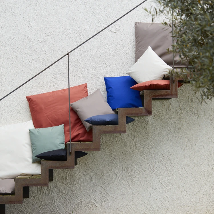Cuscino esterno impermeabile MINORQUE con rivestimento sfoderabile