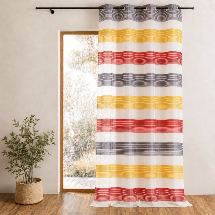 Organza-Vorhang mit feinen, farbigen Querstreifen