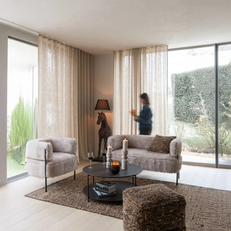 Table basse bois avec étagère ouverte