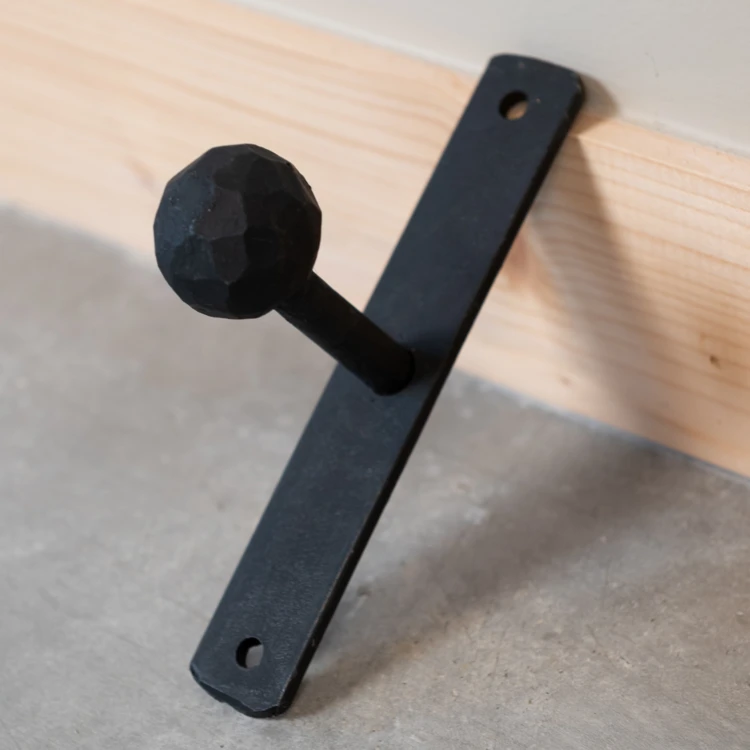 Wandhaken Kugel aus unbehandeltem Metall