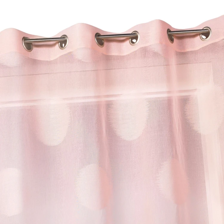 Cortina transparente com bolinhas grandes em tons sobre tons