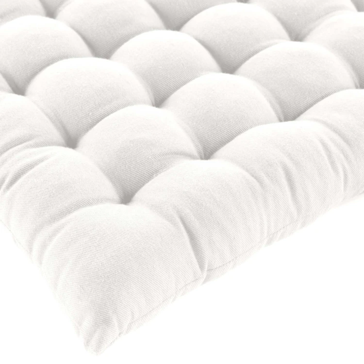 Gesteppte Sitzfläche aus Baumwolle und recyceltem Polyester